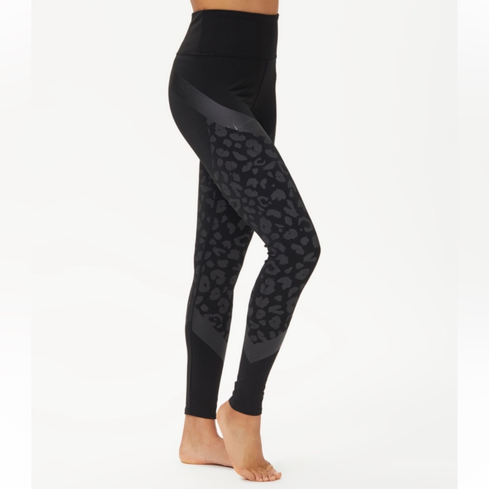 BSP Black Leopard Contour High-Waist Leggings - Women SZ L